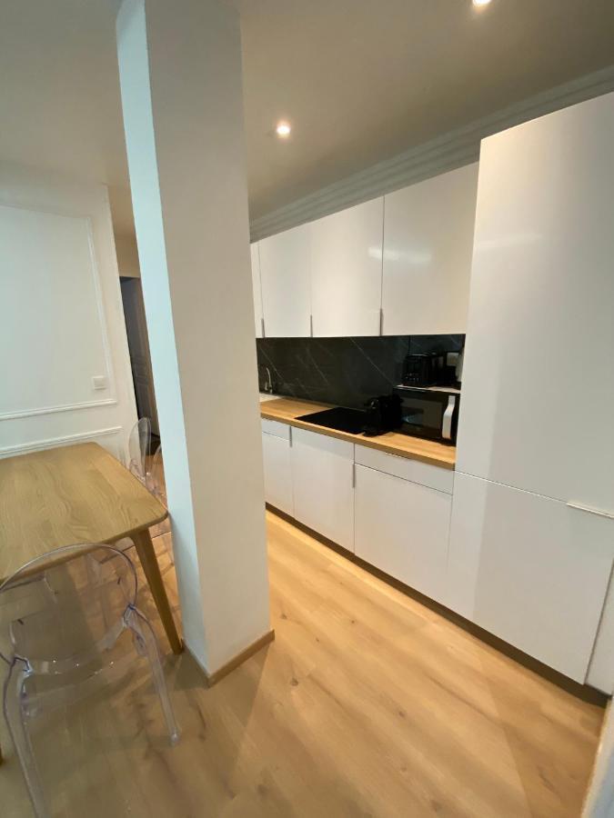 Lovely Spacious Large Patio Heart Of Monaco بوزولي المظهر الخارجي الصورة