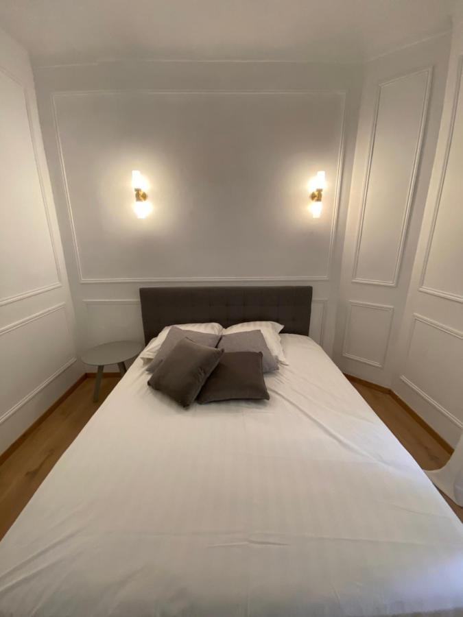 Lovely Spacious Large Patio Heart Of Monaco بوزولي المظهر الخارجي الصورة